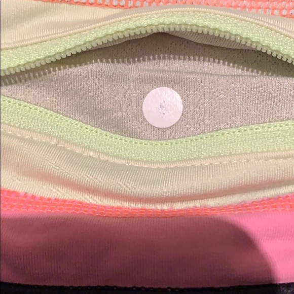 Lululemon crops - Picture 6 of 6